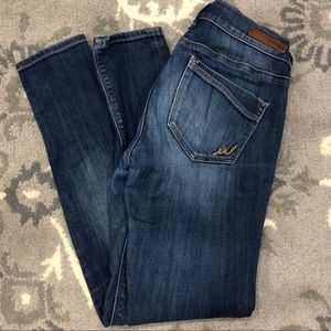 Express Mid Rise Medium Wash Jeggings (size 2s)